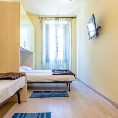 Aosta Centre Apartments - Porta Pretoria 56 ภายนอก รูปภาพ